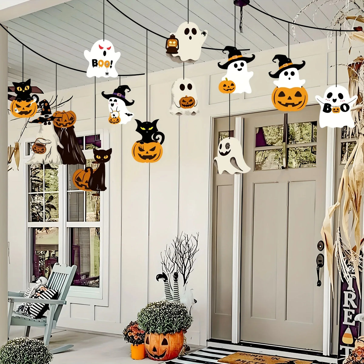 Hanging Halloween Ornaments (12 Pc)